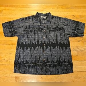 Tommy Bahama Silk Button Down Hawaiian Shirt Black And Green Leaves Size XL